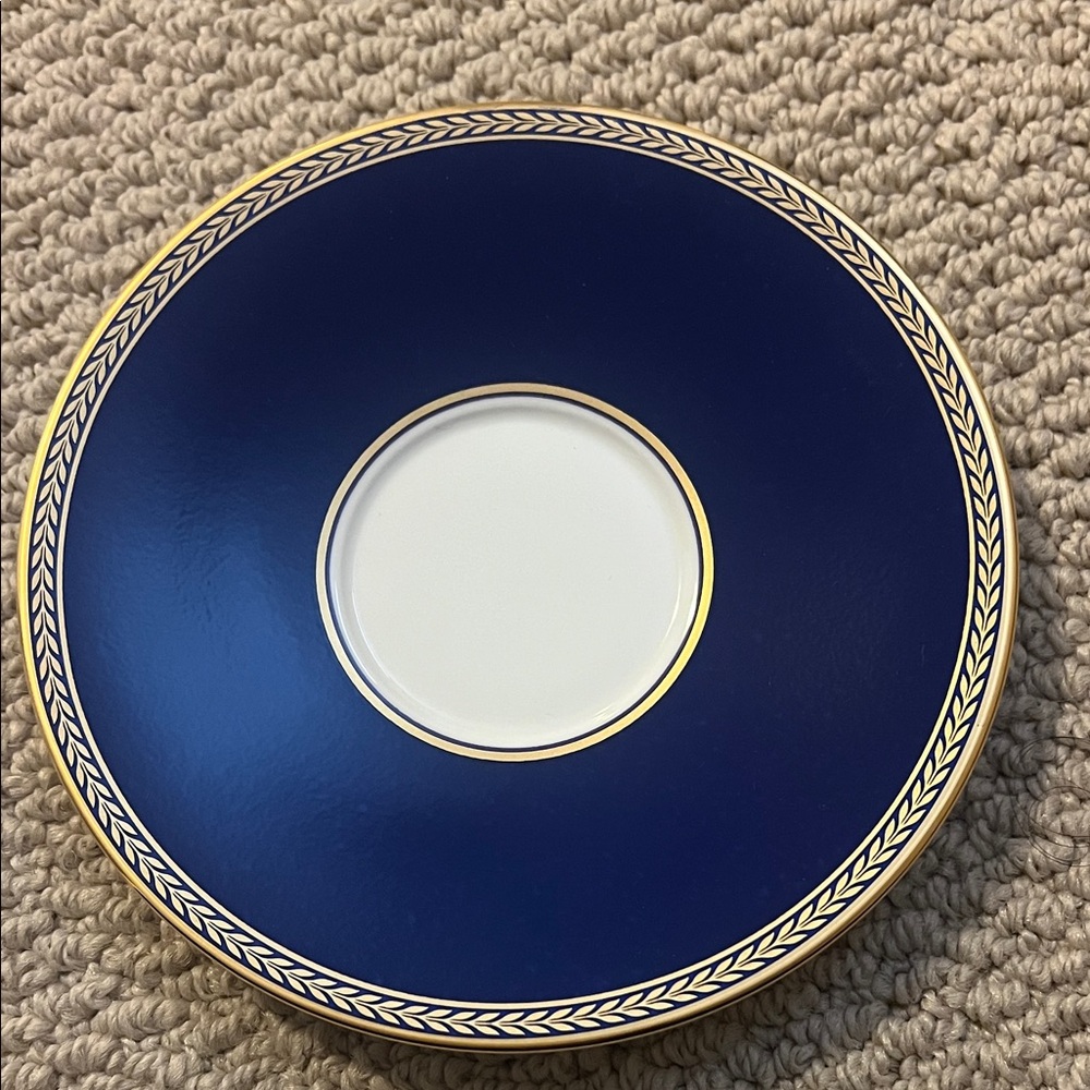 NWOT Wedgwood Renaissance Gold tea saucer